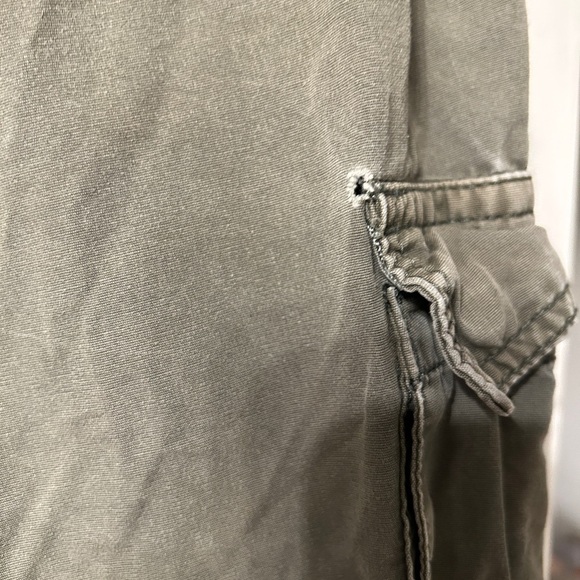 Olive Cargo Pants from Abercrombie and Fitch- See pics - Picture 5 of 5